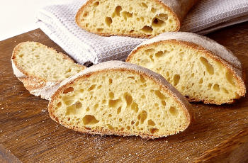 Receta de pan de sémola (Pane di Semola)