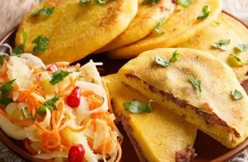 Receta de pupusa salvadoreña