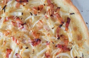 Receta de tarte flambée alsaciana