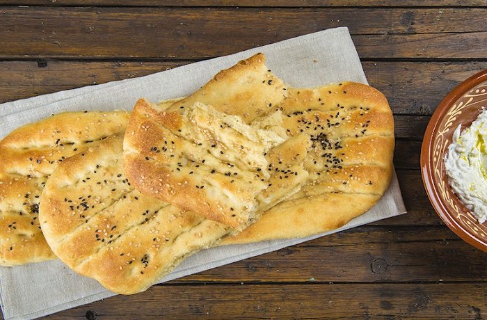 Receta de pan Nan-e barbari de Irán Receta de pan Nan-e barbari de Irán