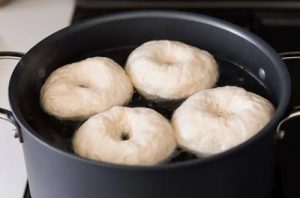 Bagels hirviendo Bagels hirviendo