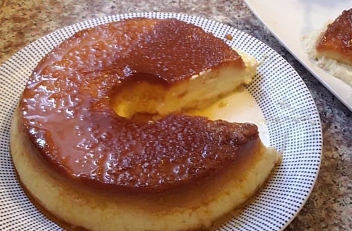 Budin de pan con flan Budin de pan con flan